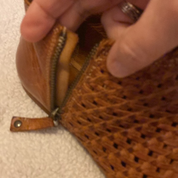 Summer! Sundance open toe shoes - Picture 2 of 5